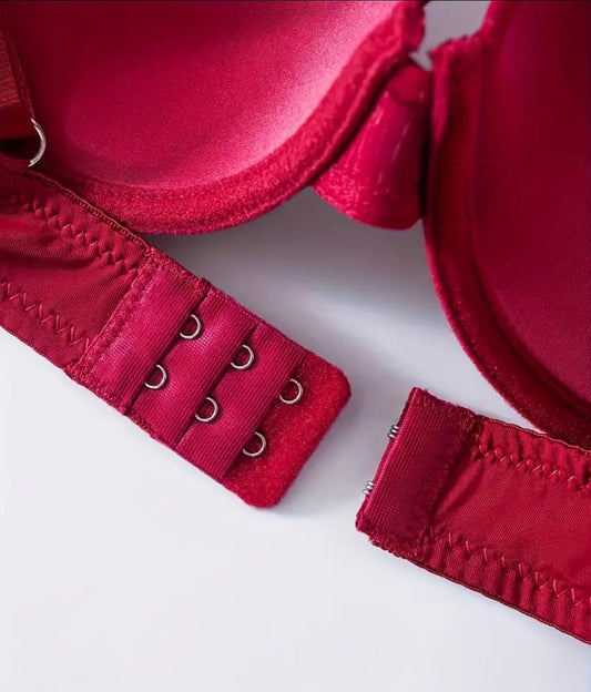 Elegant Red Lace Push-Up Bra